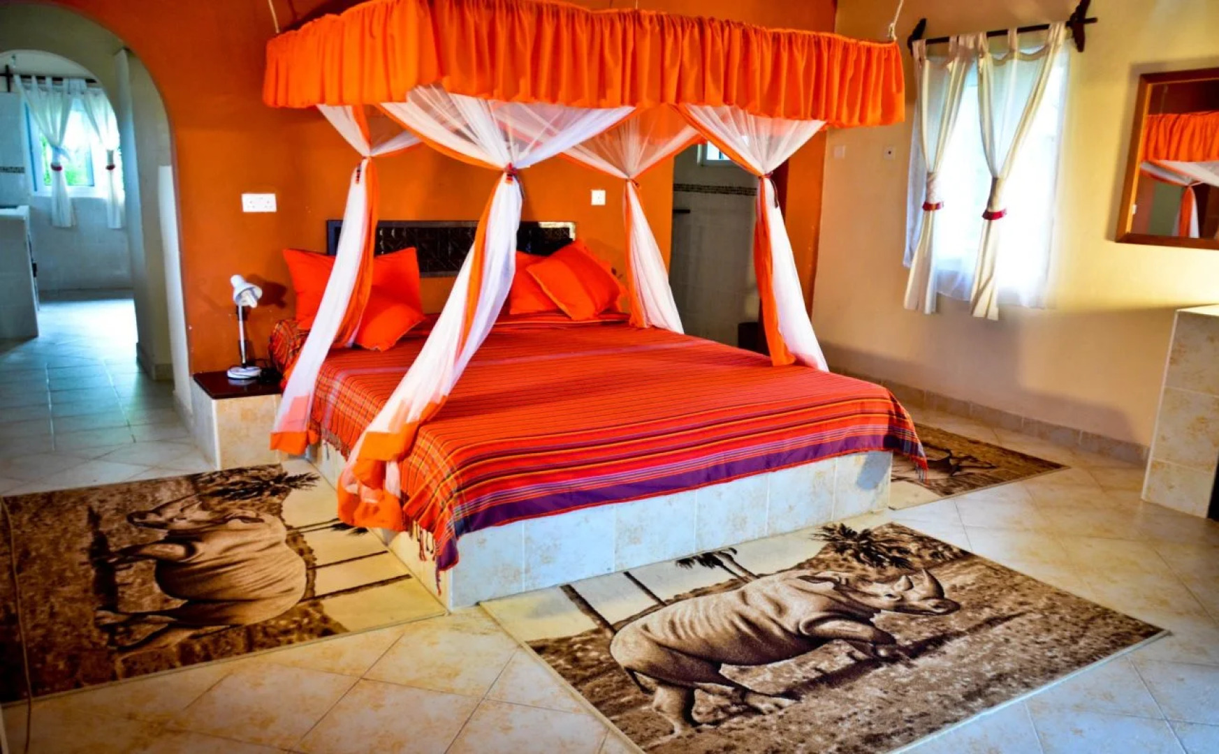 HillPark Hotel - Tiwi Beach