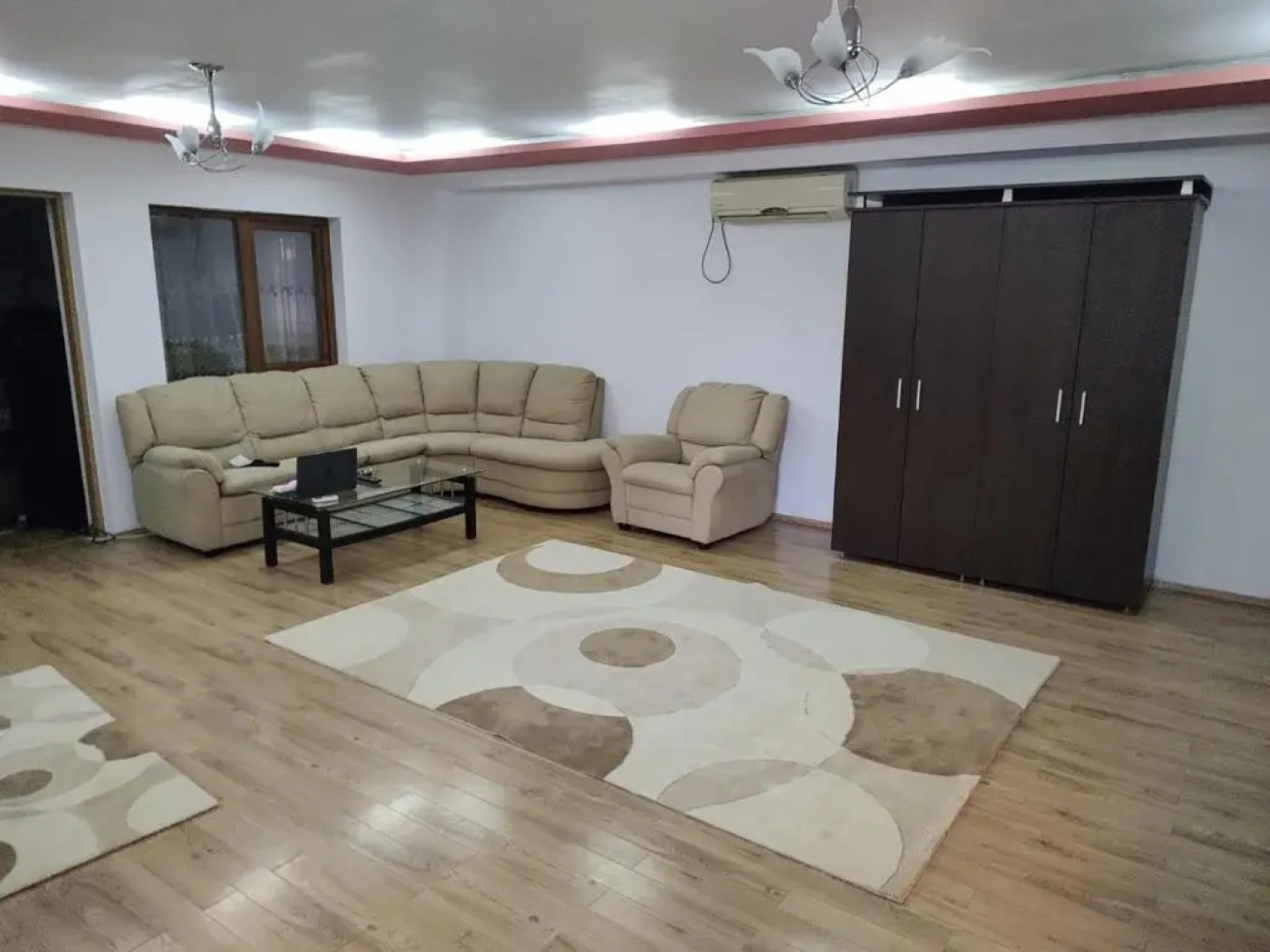 Apartament 2 la Vila