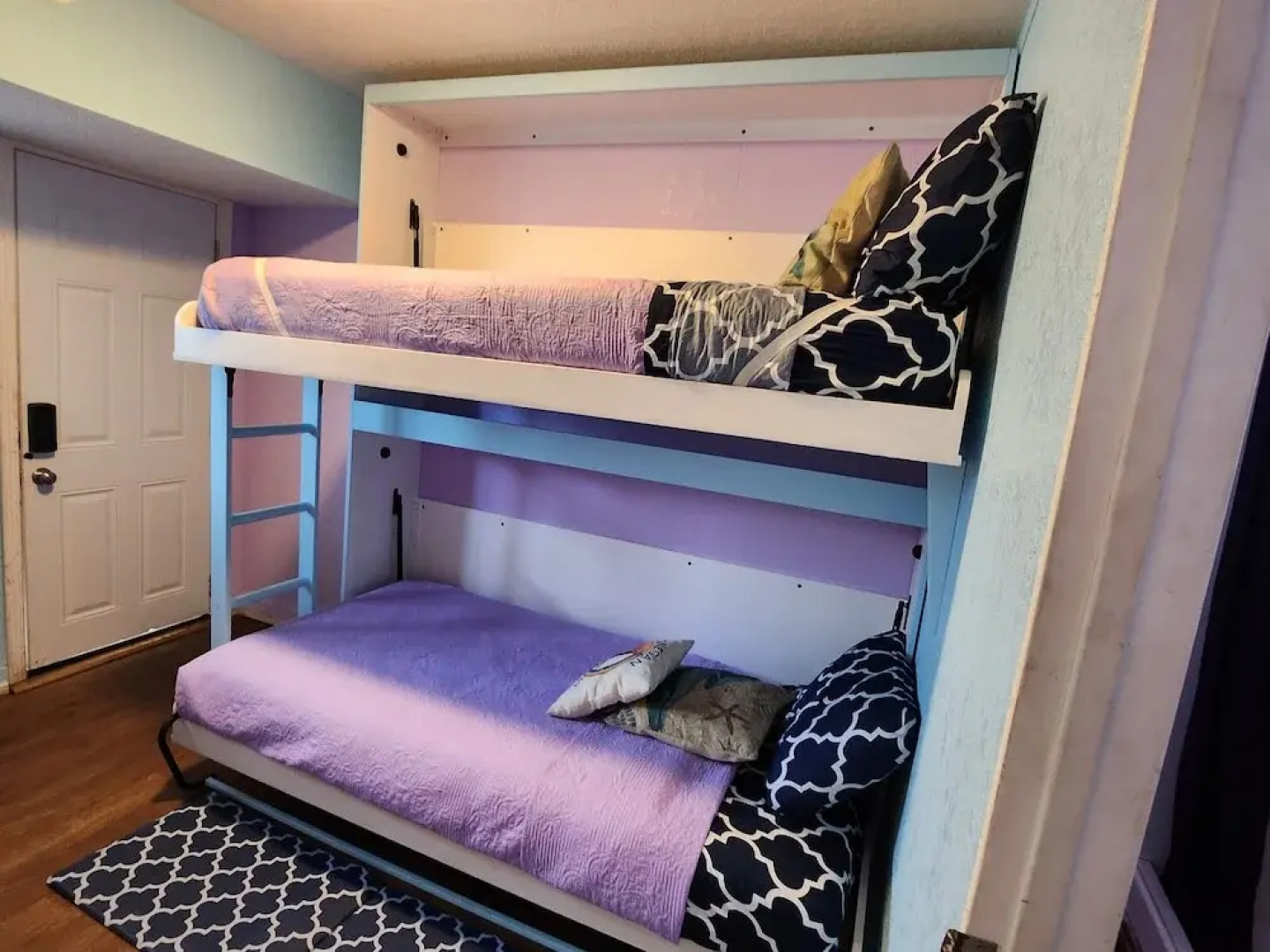 Yonegan Central Maui Getaways