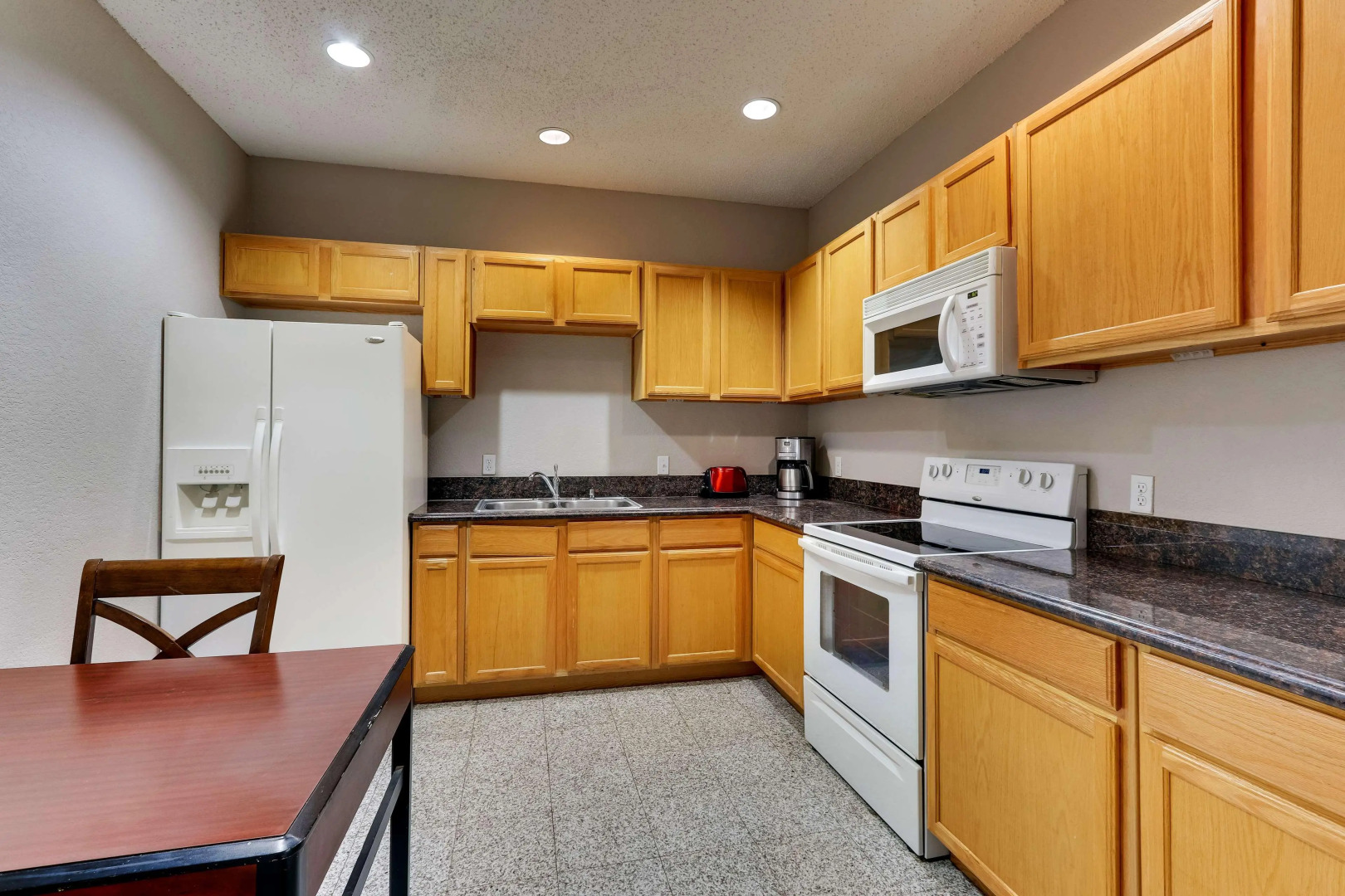 Best Western Plus University Inn & Suites