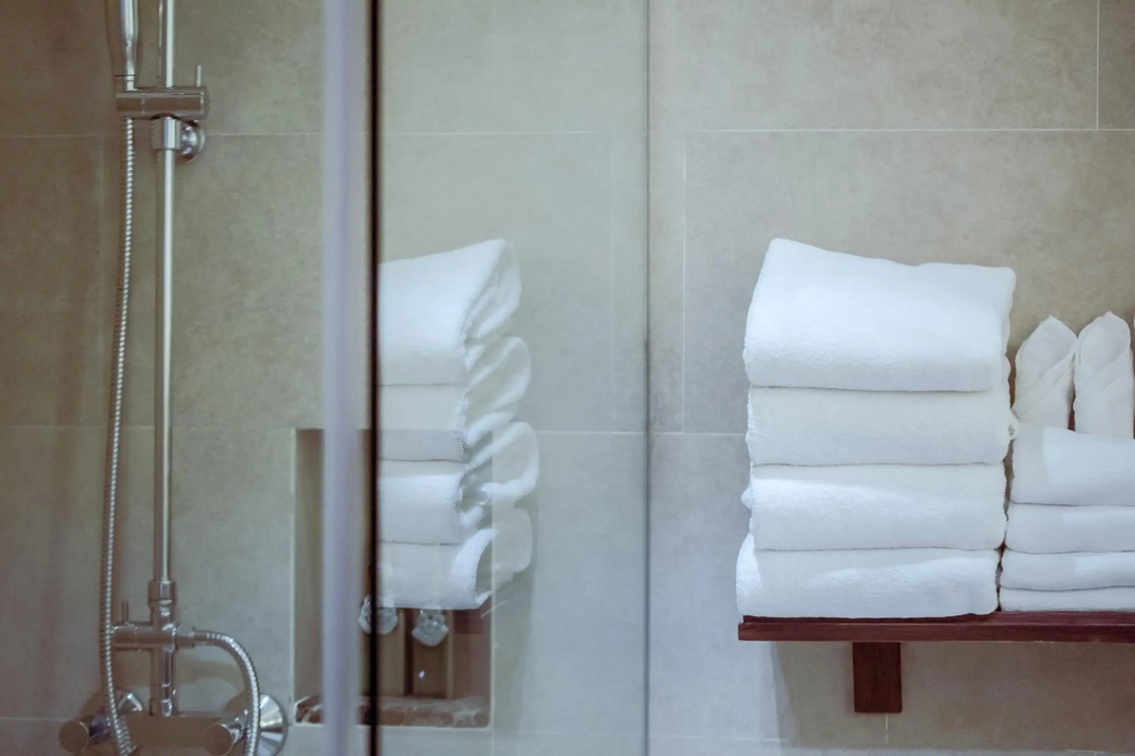 Maneechan Resort & Sport Club