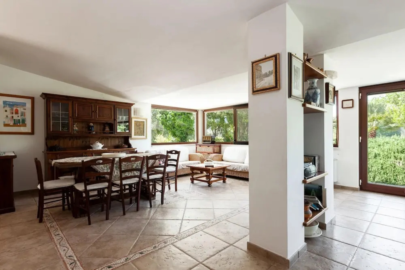 Villa Carmen With Garden And Pool