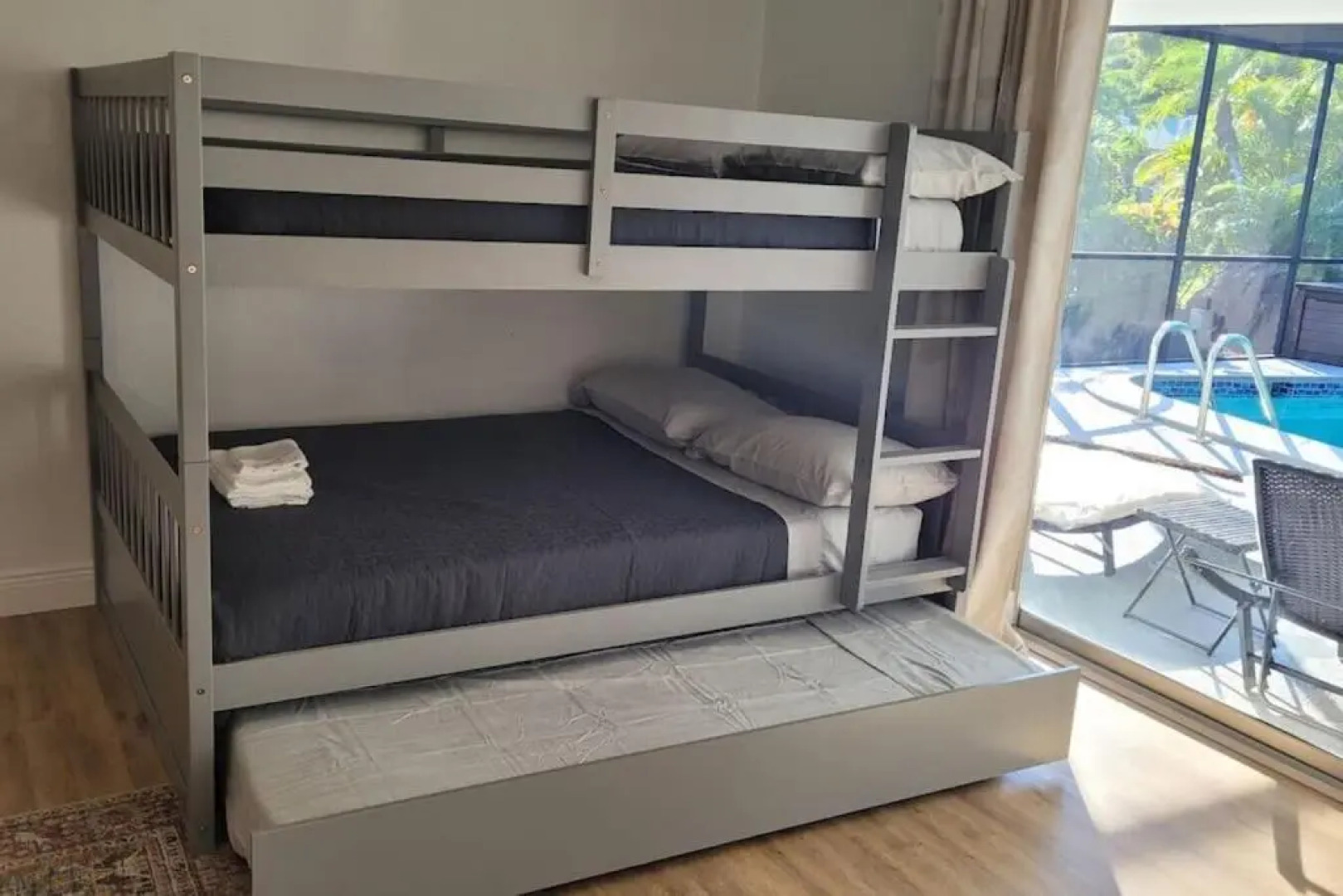 Remodeled 4BR Pool Home / Golf View/Near Beaches