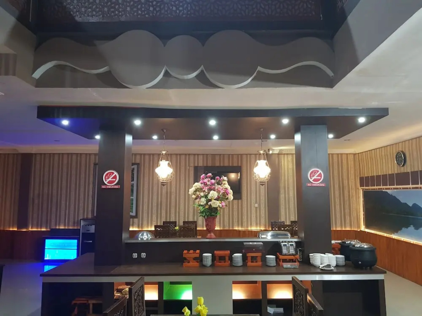 Capital O 93263 Linge Land Hotel