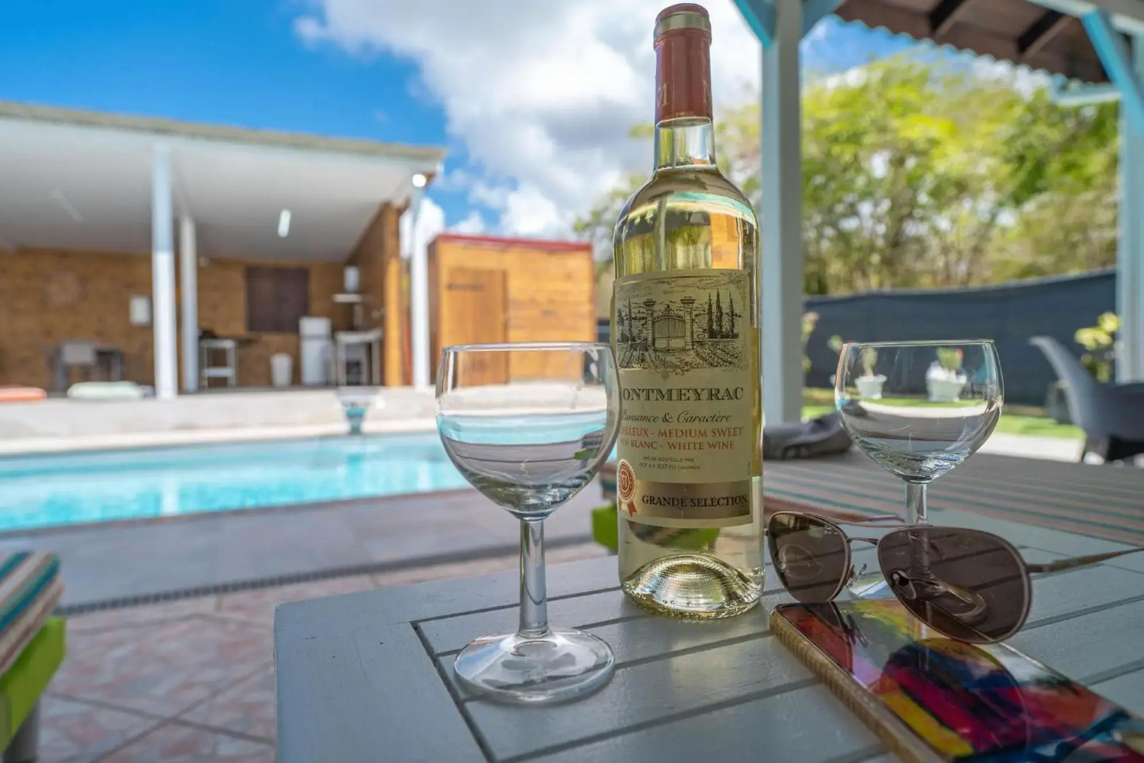 Villa Lyjade, 4 CH, piscine, vue mer