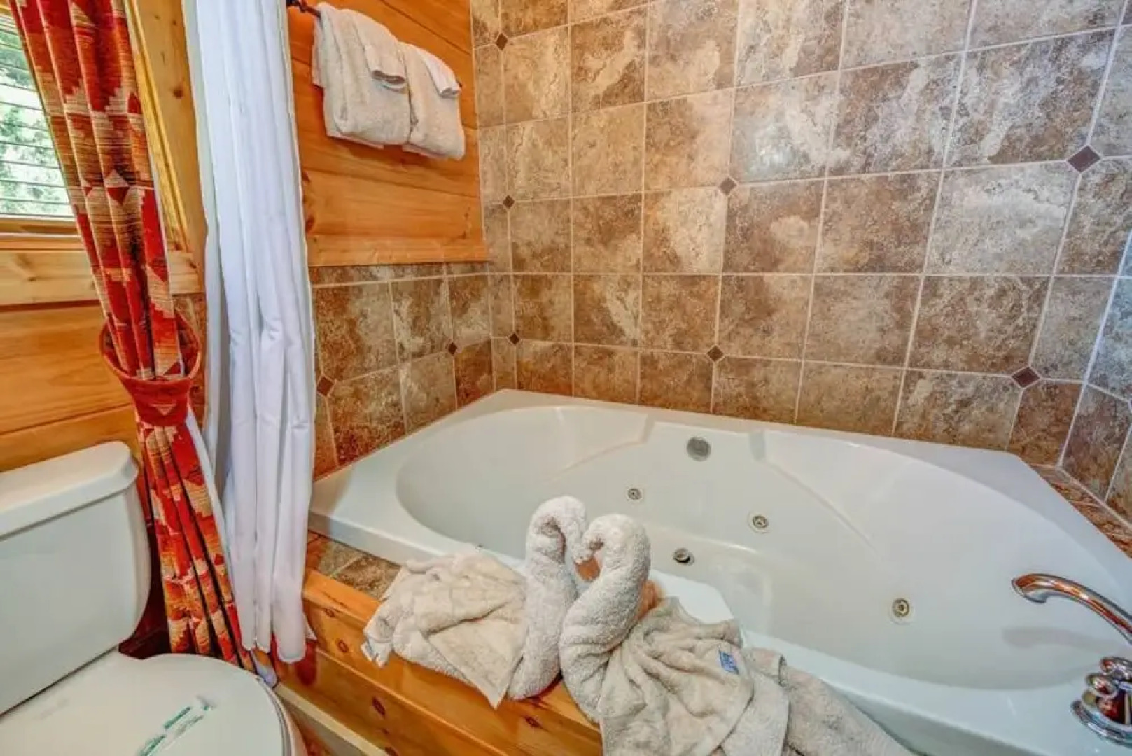 Where Eagles Fly - 4 Br Cabin