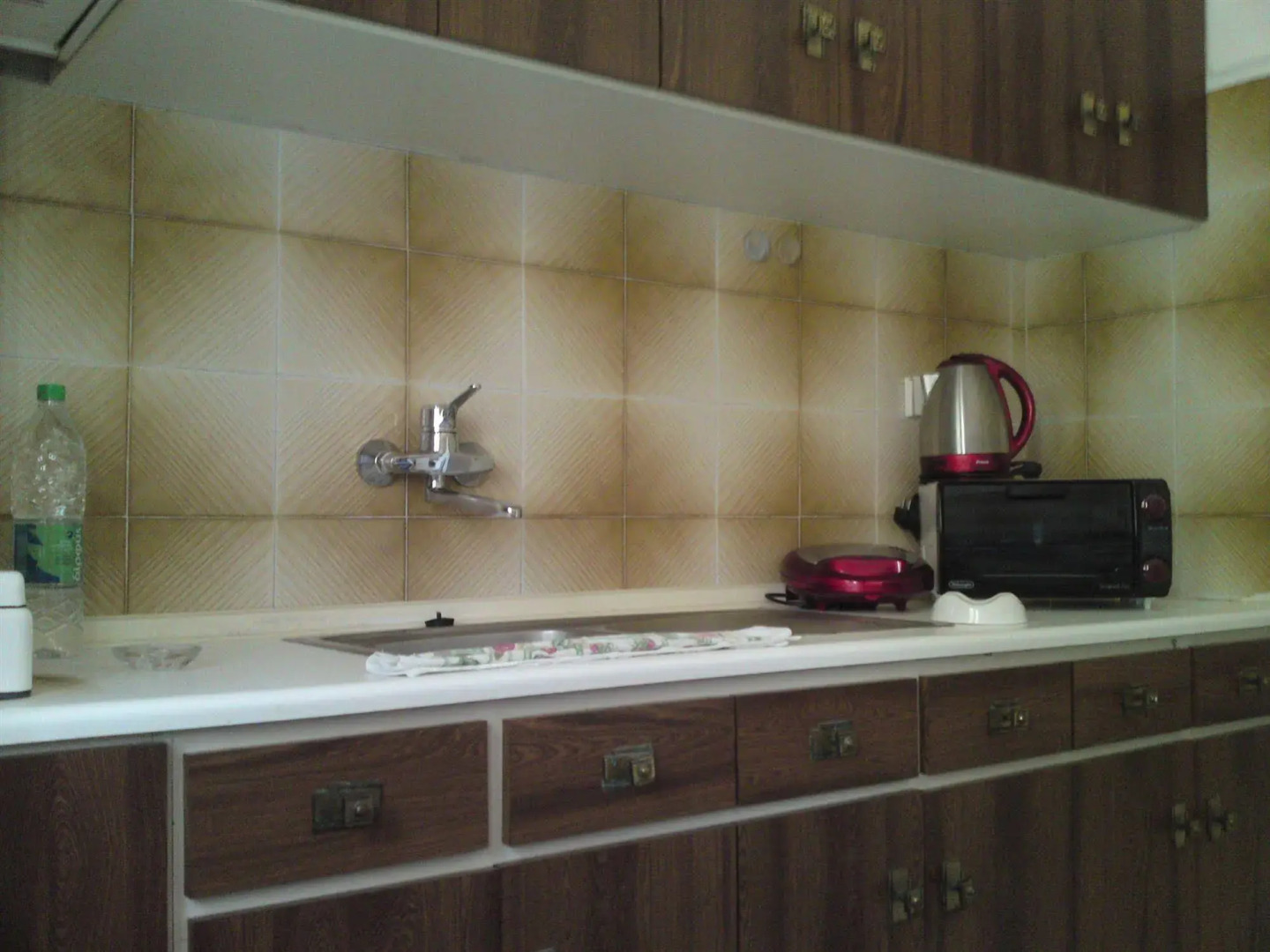 Chris Studios & Apartments