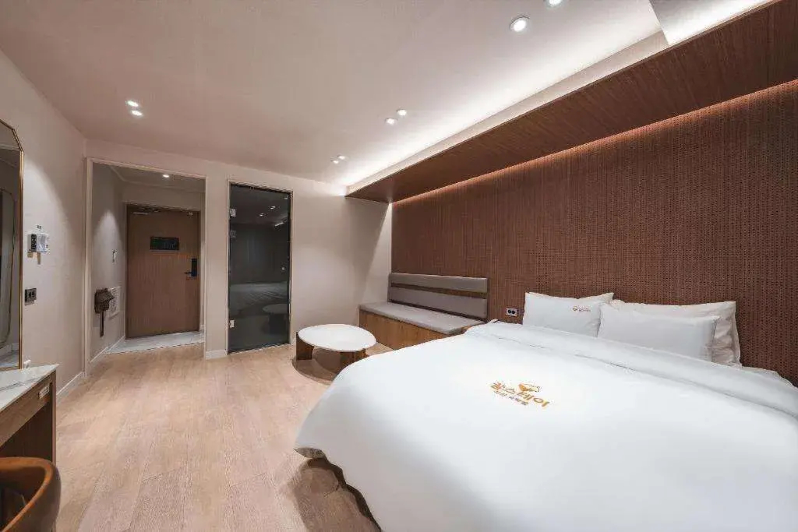 Sono Hotel