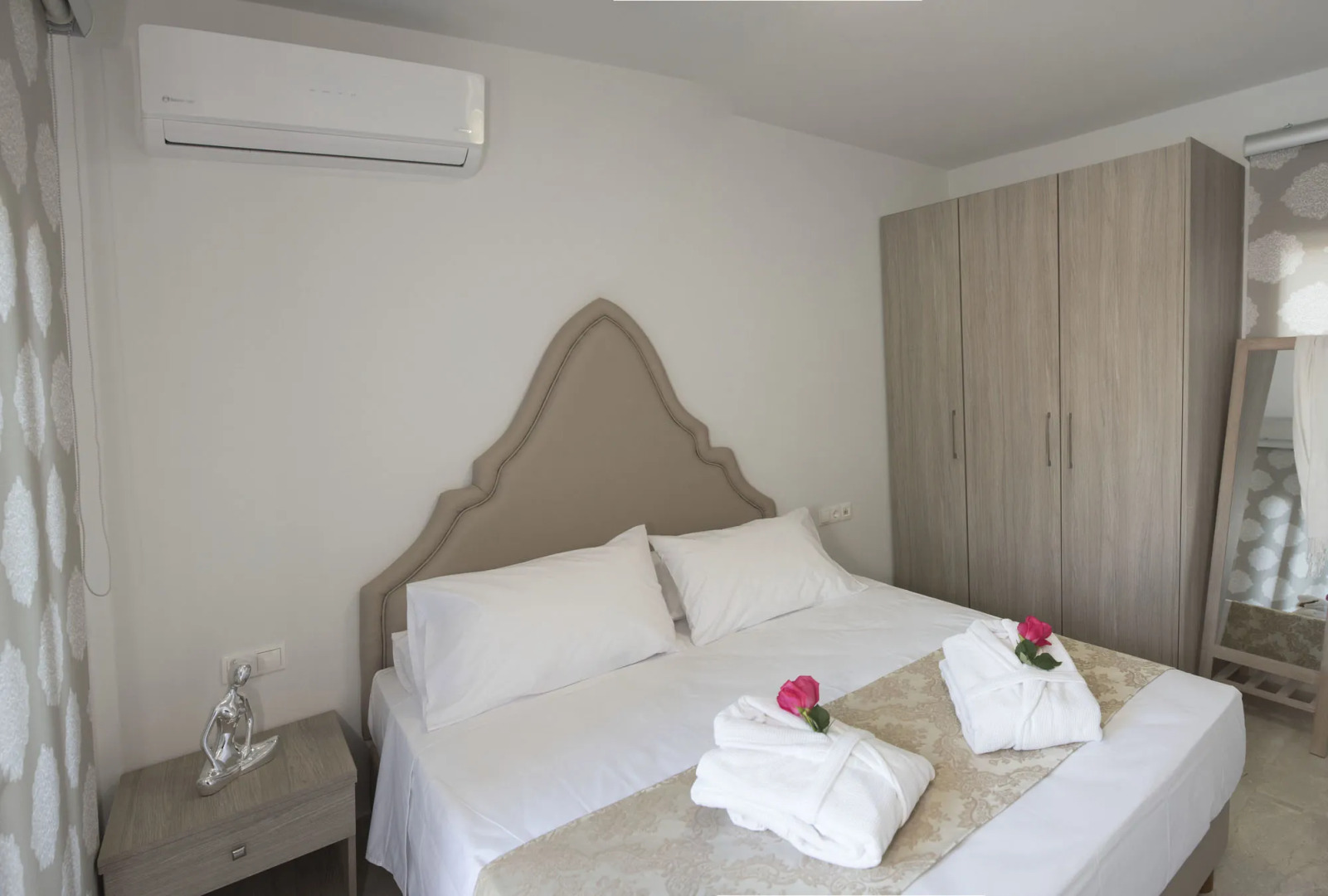 Sperveri Enalio Villas