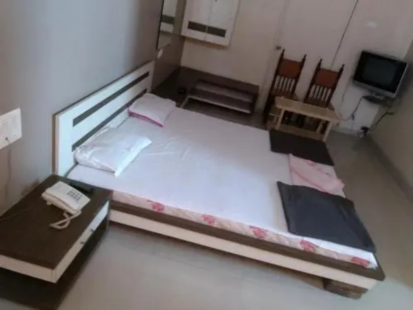 Hotel Anuradha Star Tower