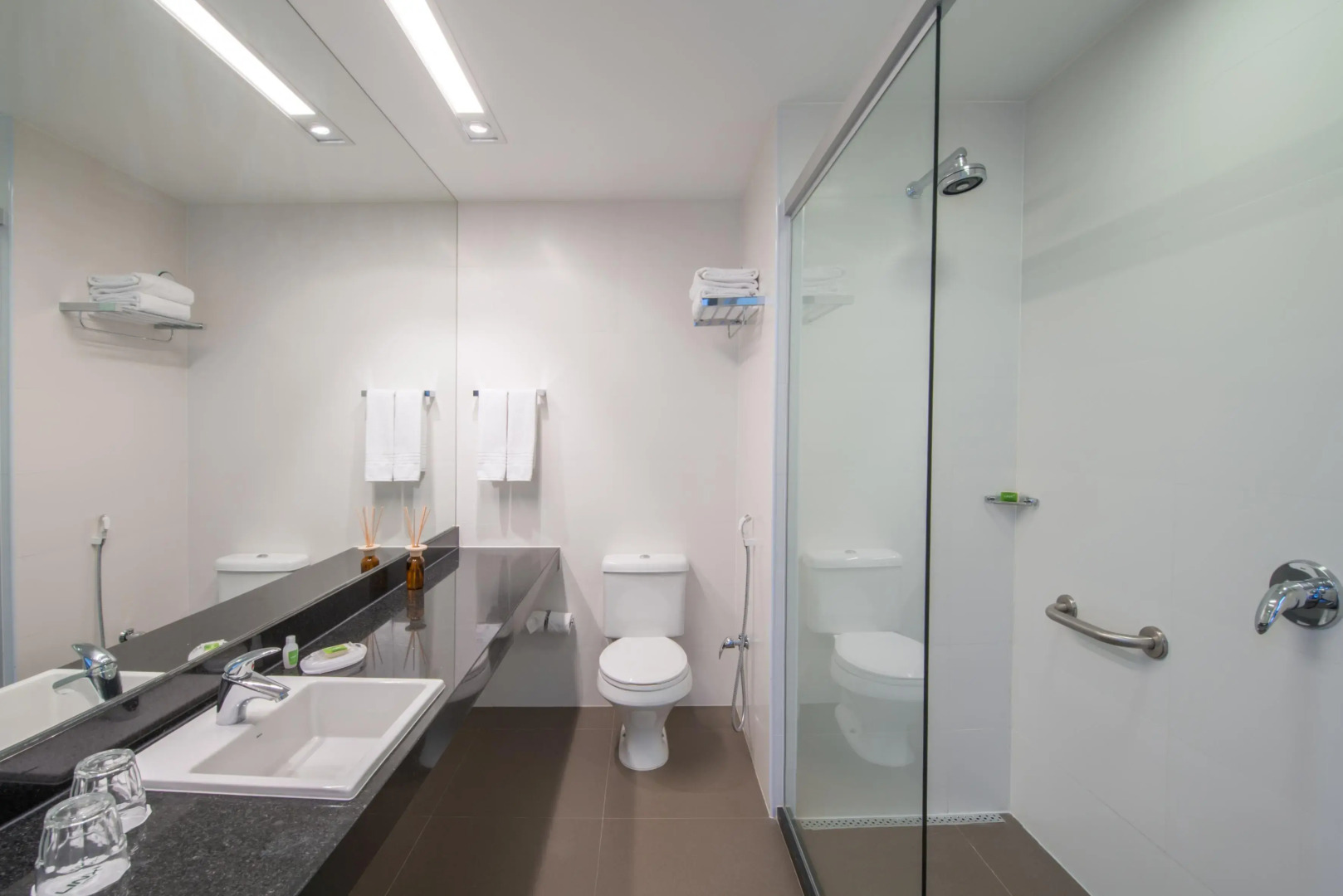 Linx Galeão by Wish