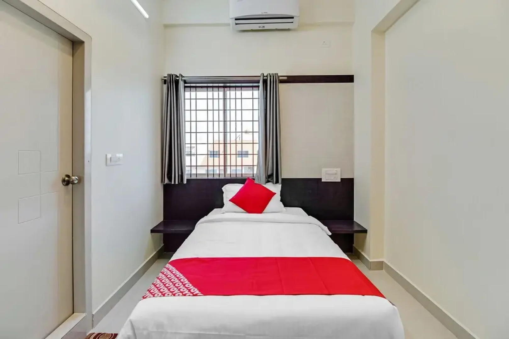 OYO 48302 Sky View Lodge