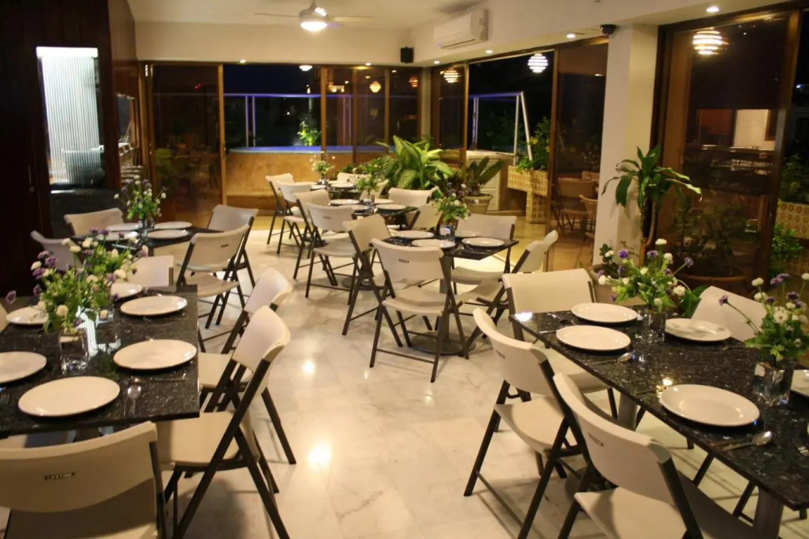 Hotel Porto Allegro - Near Malecon