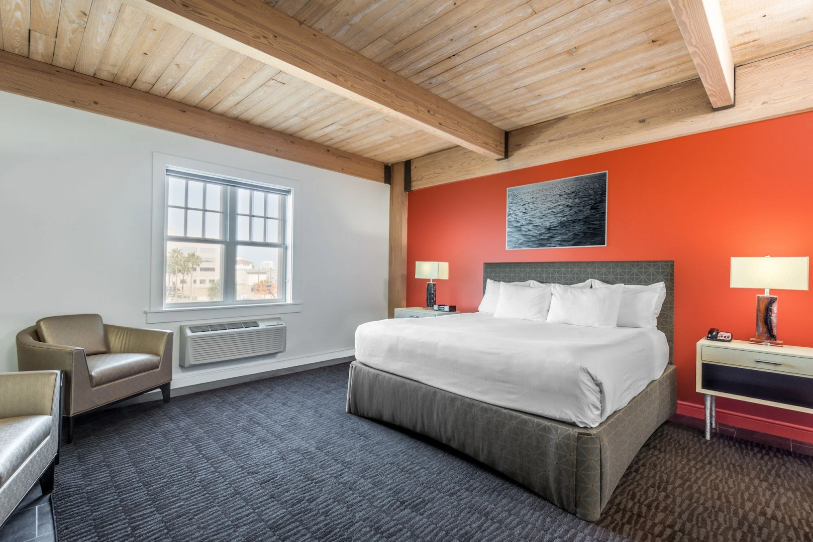 Отель Harbor House Hotel and Marina at Pier 21