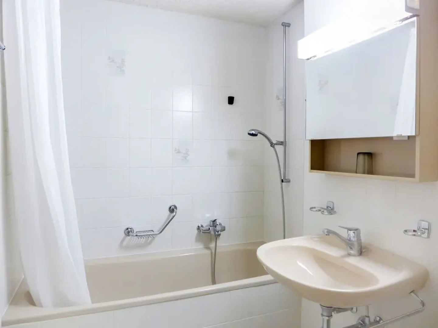 Ambassadeur 15 Ollon