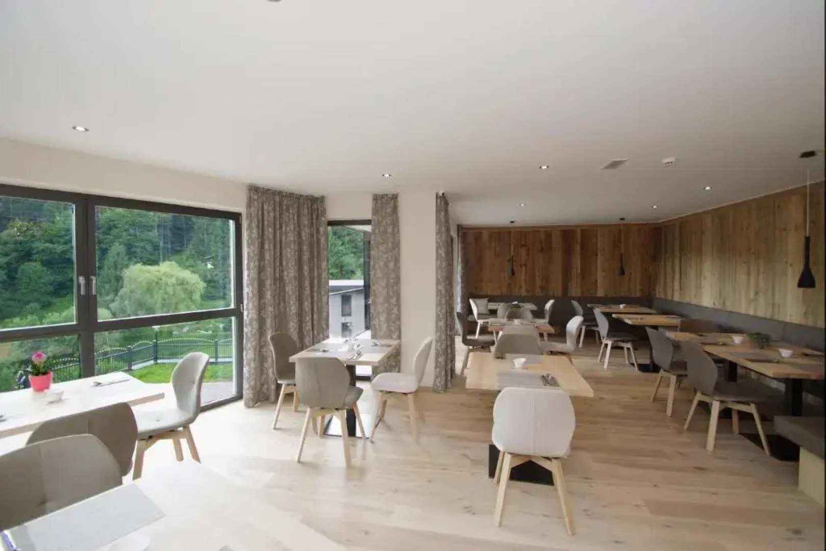 Apartment Hotel Christine