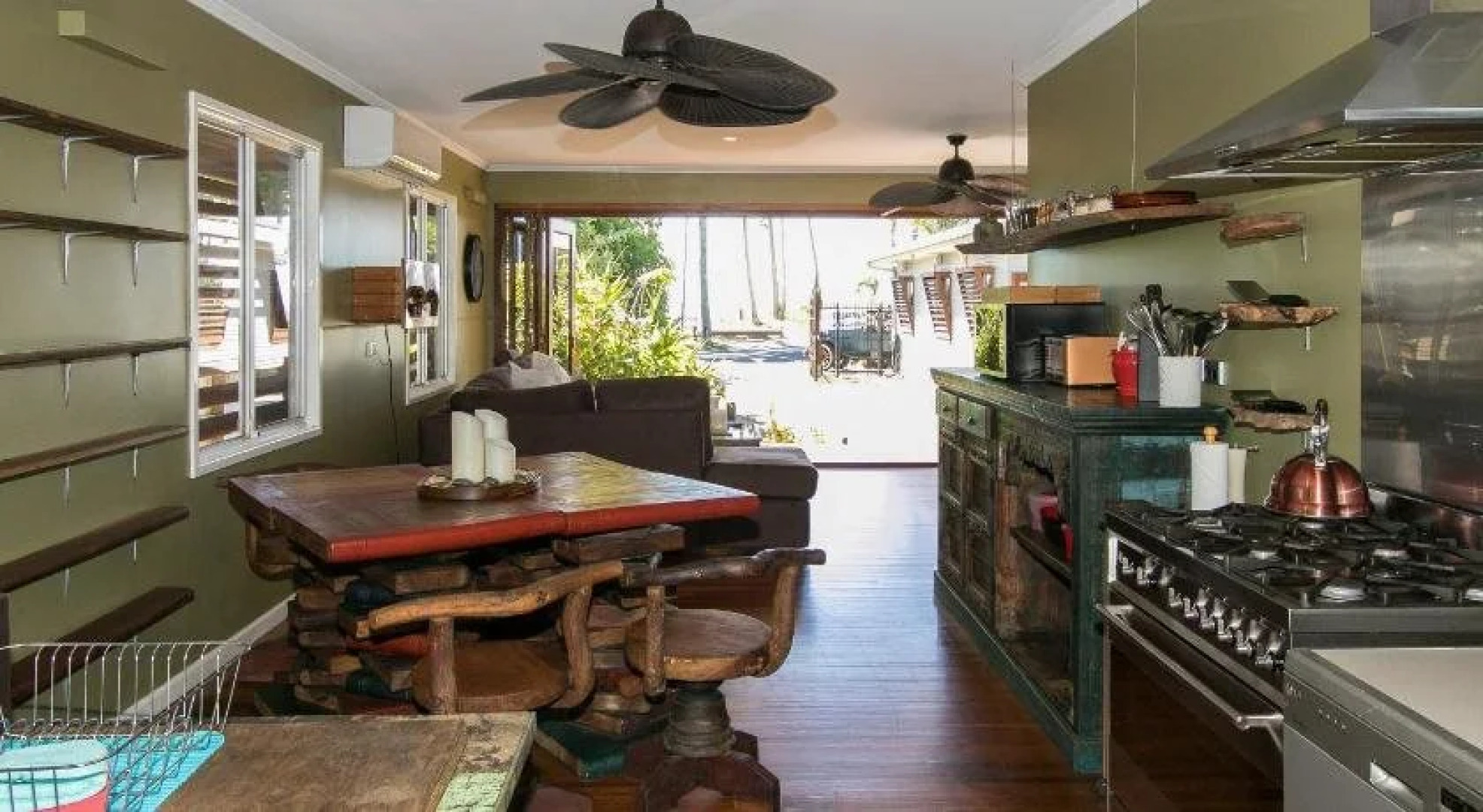 The Beachside Cottages