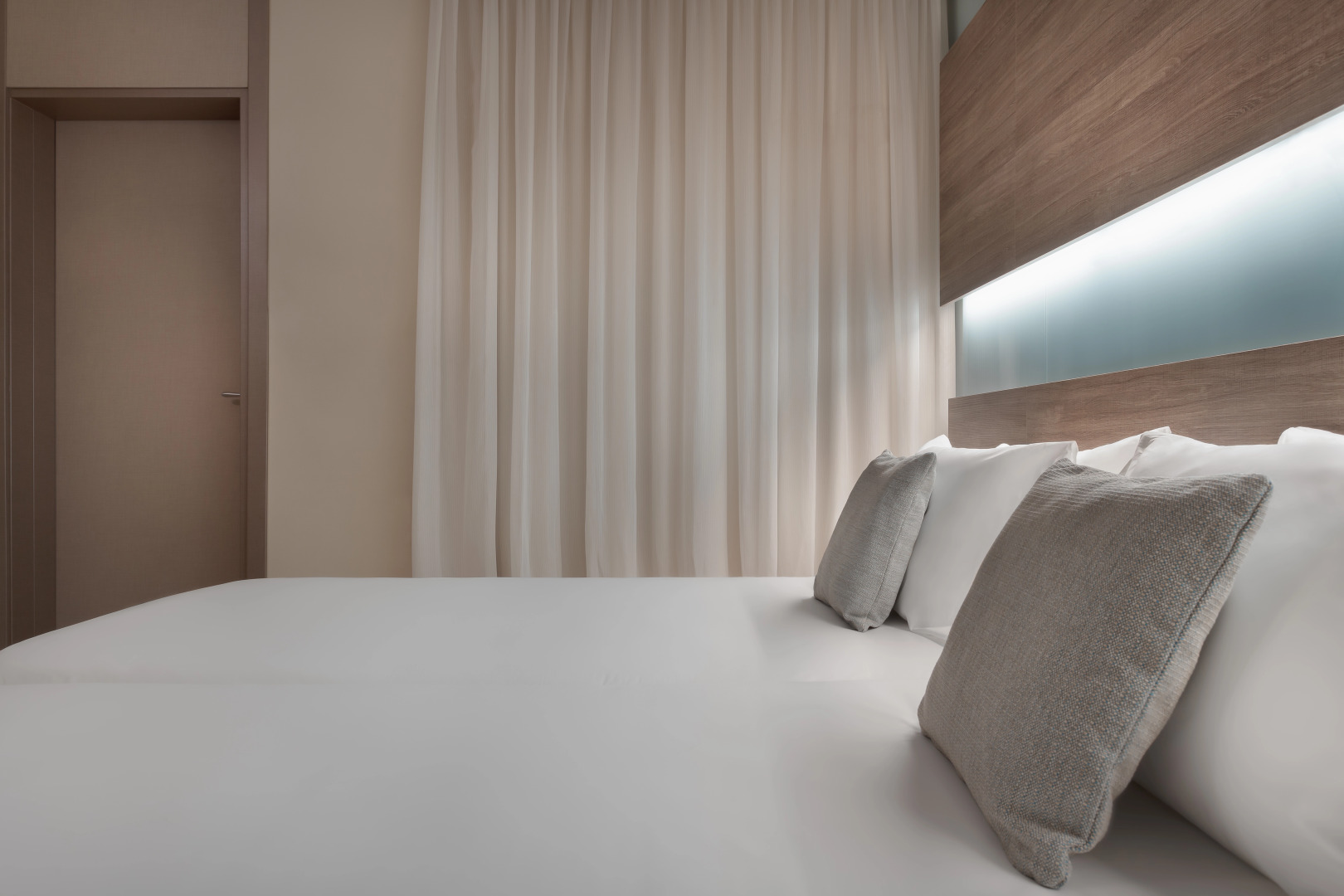 115 The Strand Hotel by NEU Collective