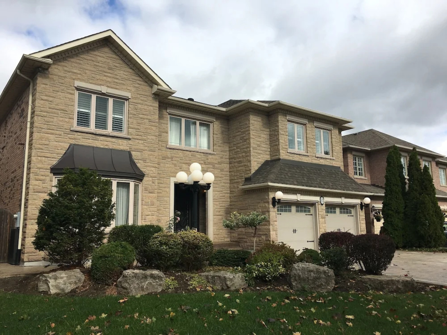 Luxury cozy 9 bedrooms vacation home