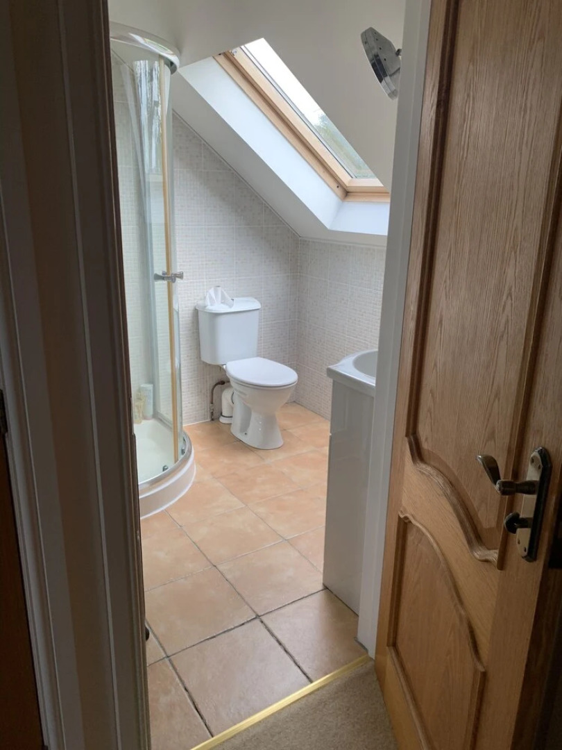 Captivating 4-bed House in West Wales