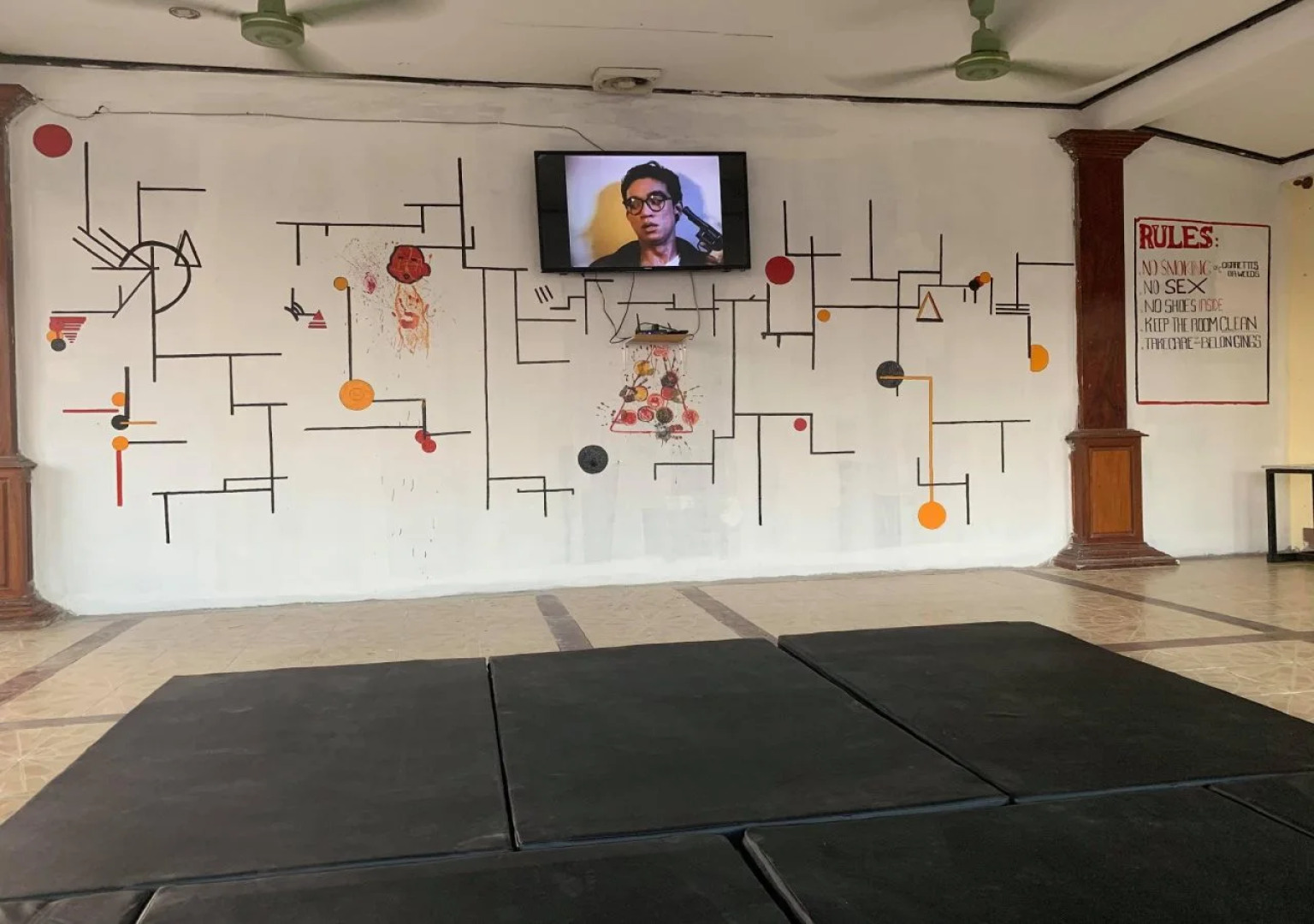 Nana Backpacker Hostel