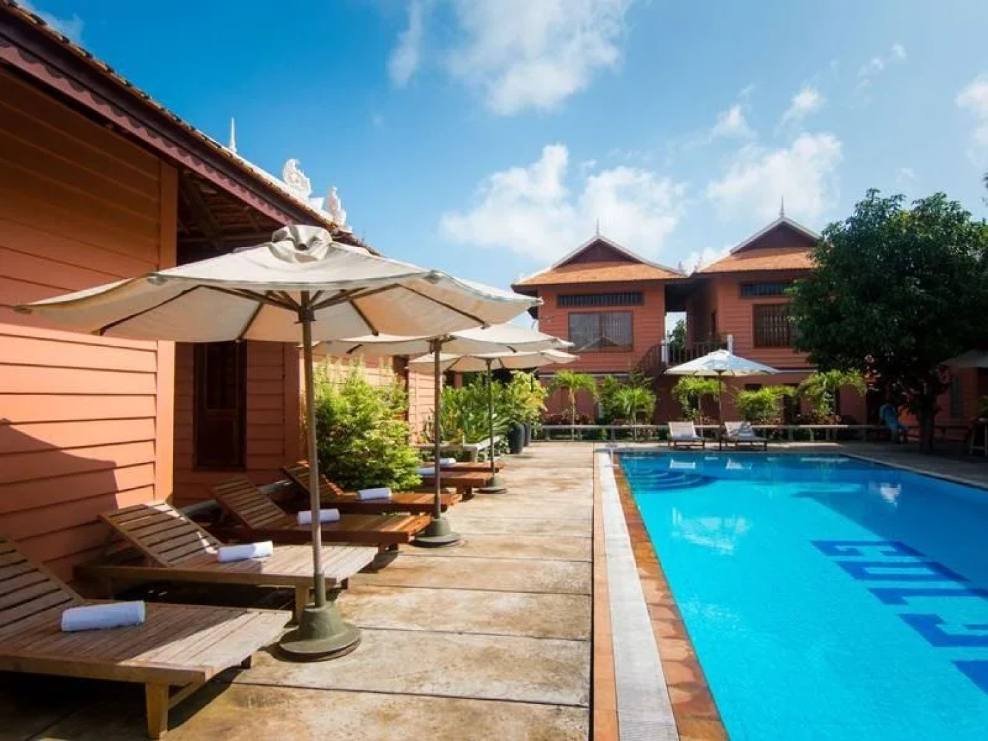 Golden Chenla Hotel and Restaurant