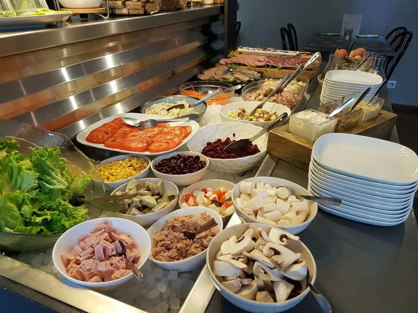 Brit Hotel Baillet en France