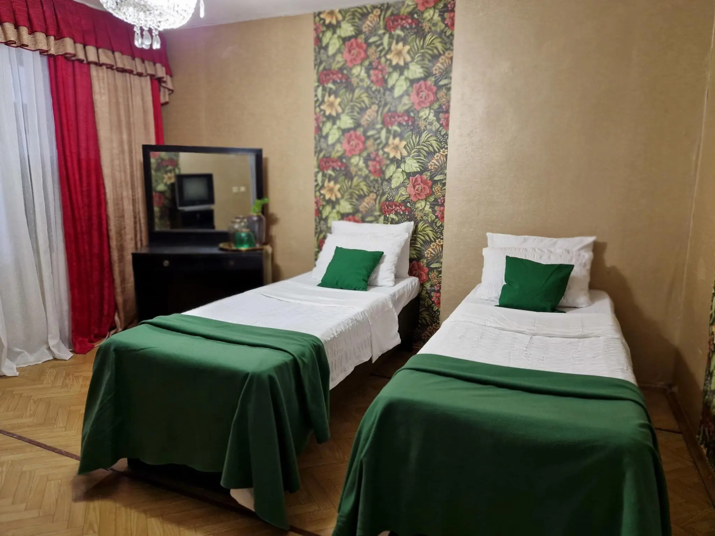 Апартаменты на улице Шустова 7