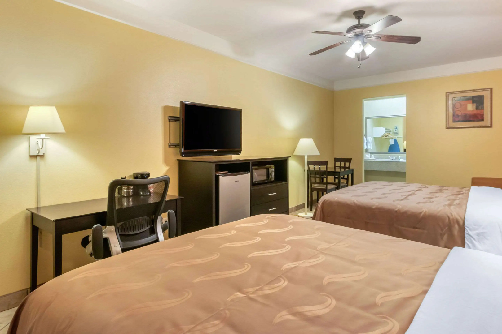 Quality Inn & Suites at The Outlets Mercedes/Weslaco