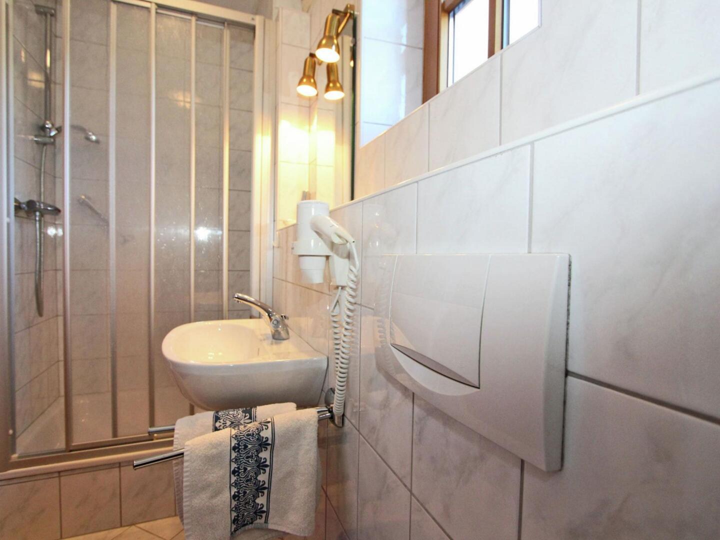 Cozy Villa near Ski Lift in Fügen