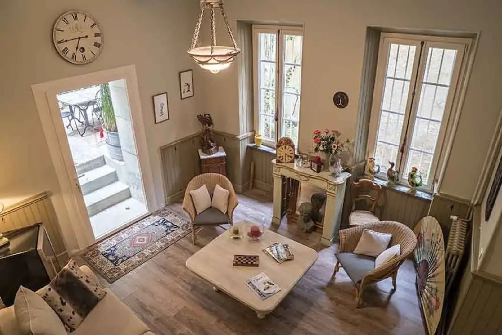 Clos De Venes Domaine Viticole