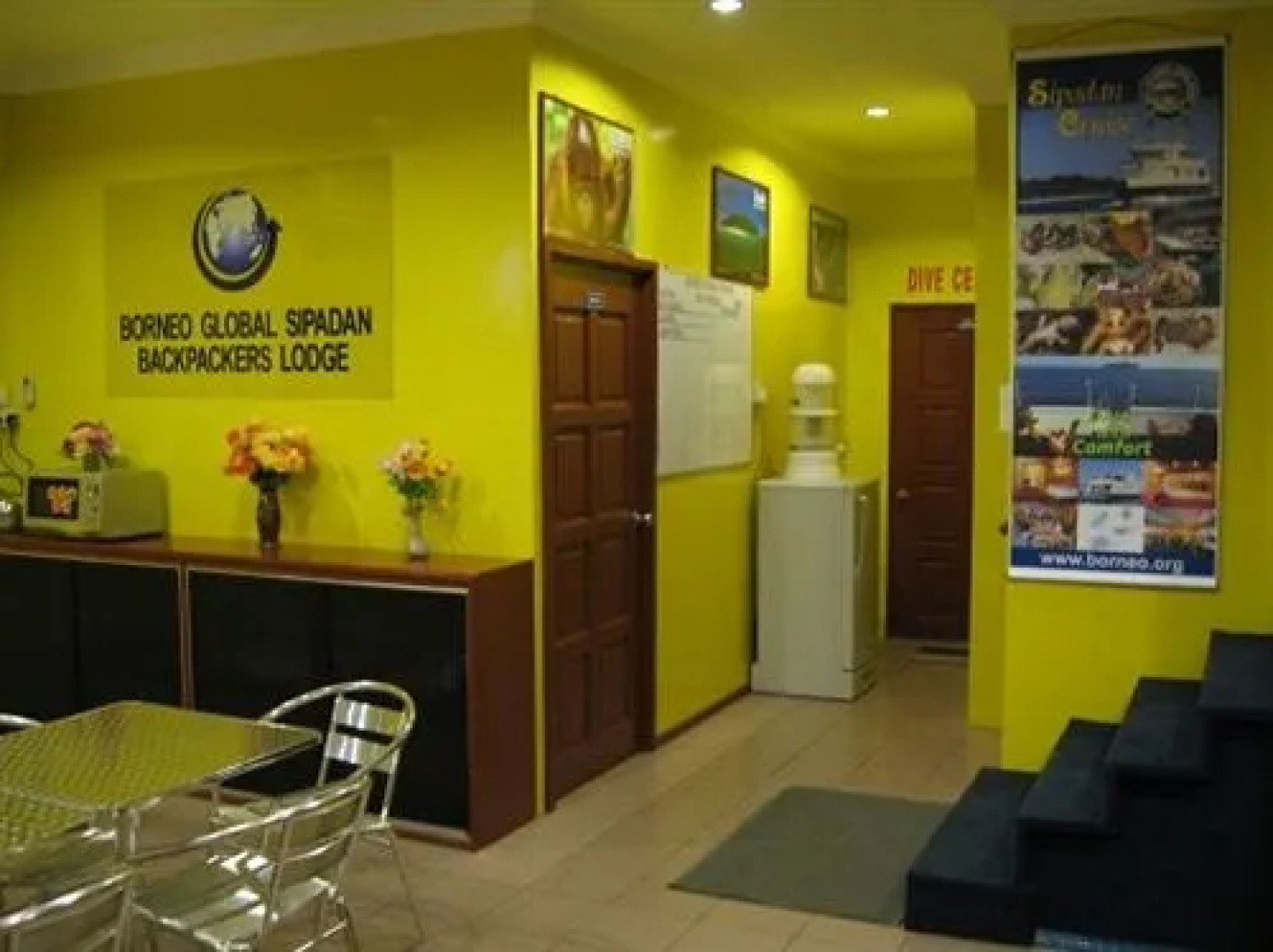 Borneo Global Sipadan Backpackers