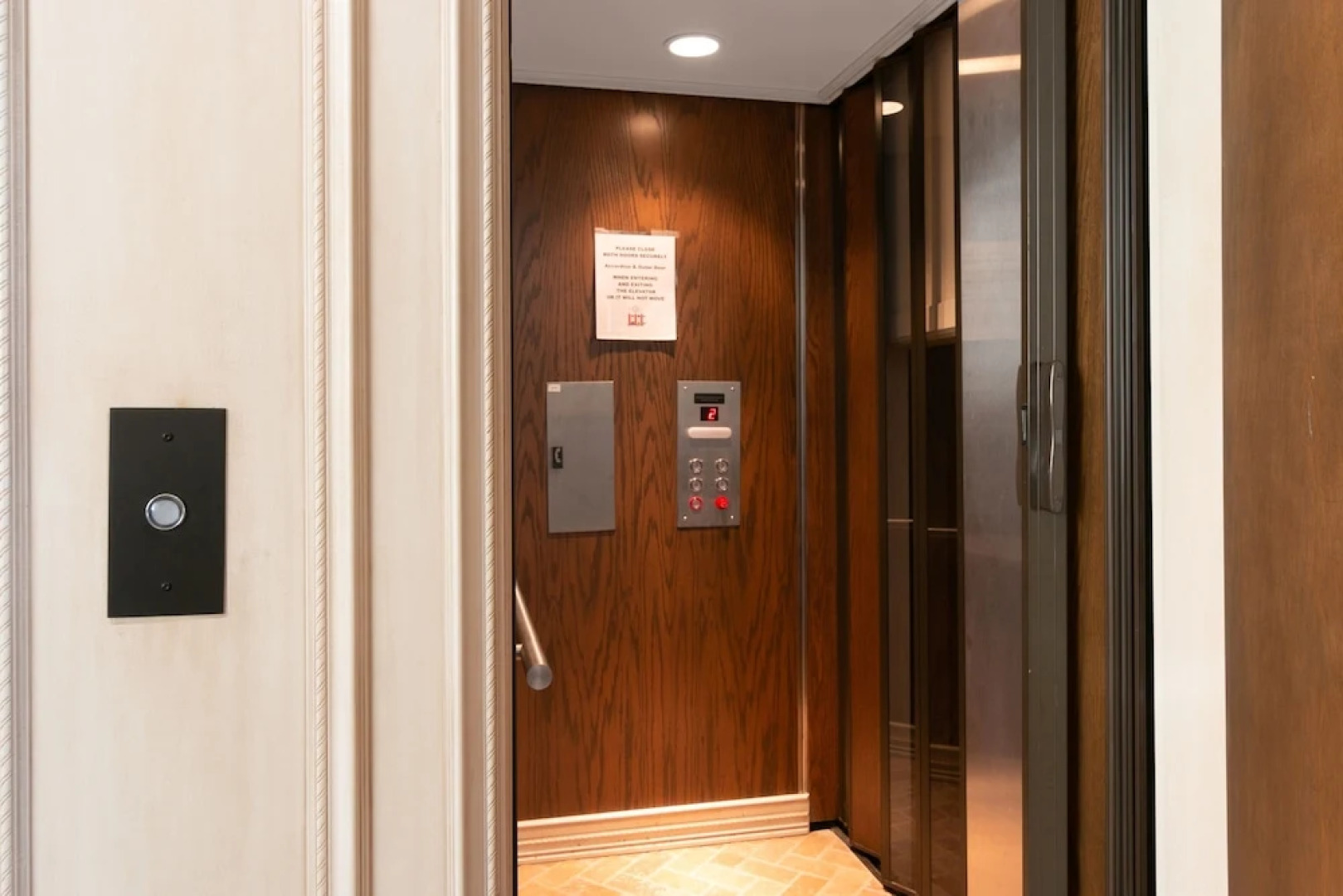 Absolute Oceanfront Opulence In Mussel Shoals 3 Bedroom Home