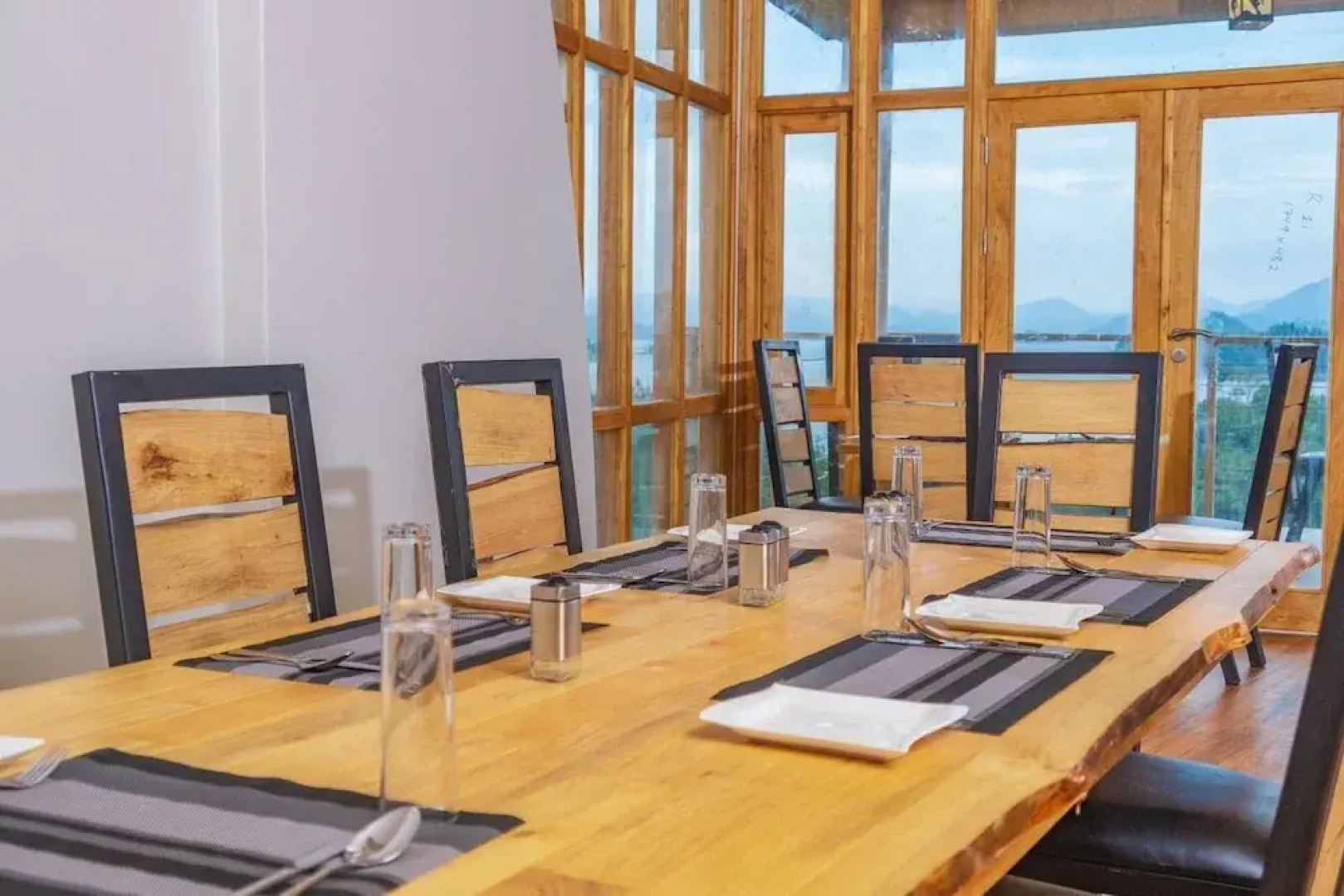 Ndere  Echifuuha Resort