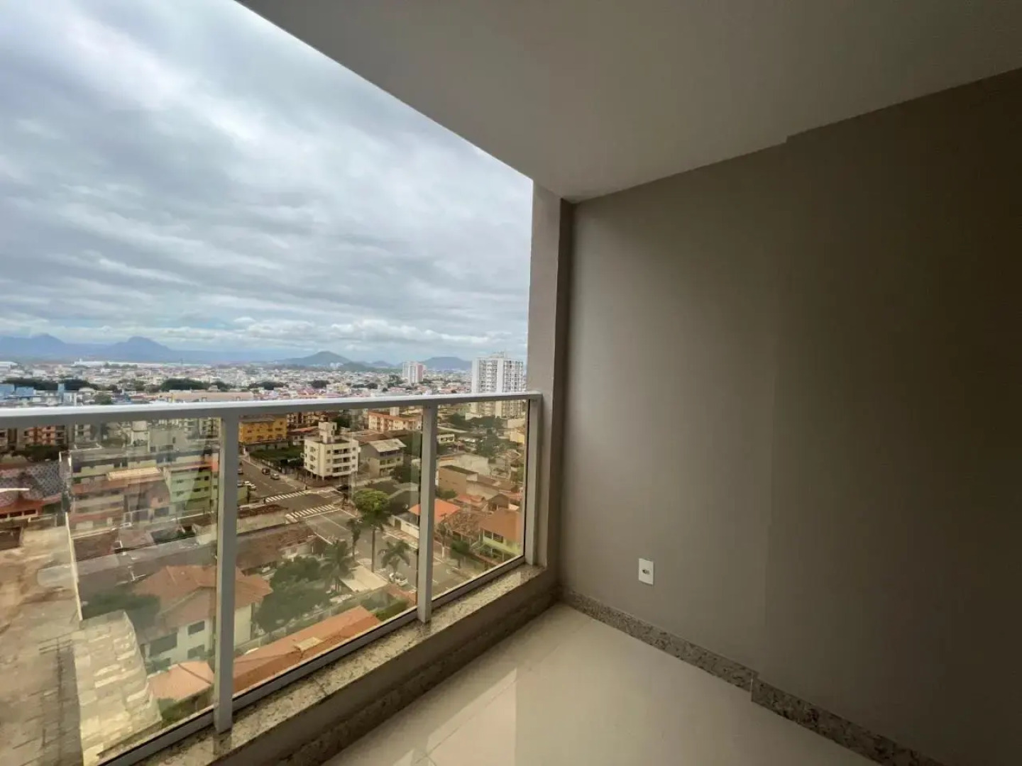 PRAIA EXCLUSIVE 24Hrs