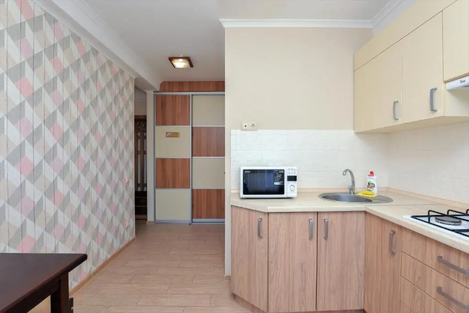Apartment on Obolonskiy Prospect 16V