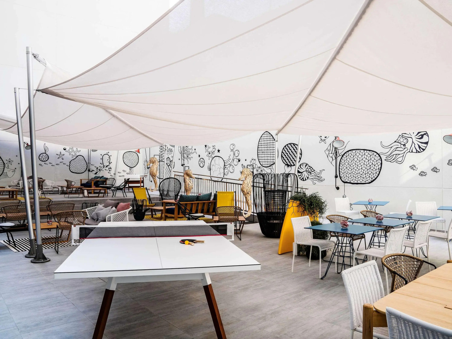 Отель ibis Styles Barcelona City Bogatell