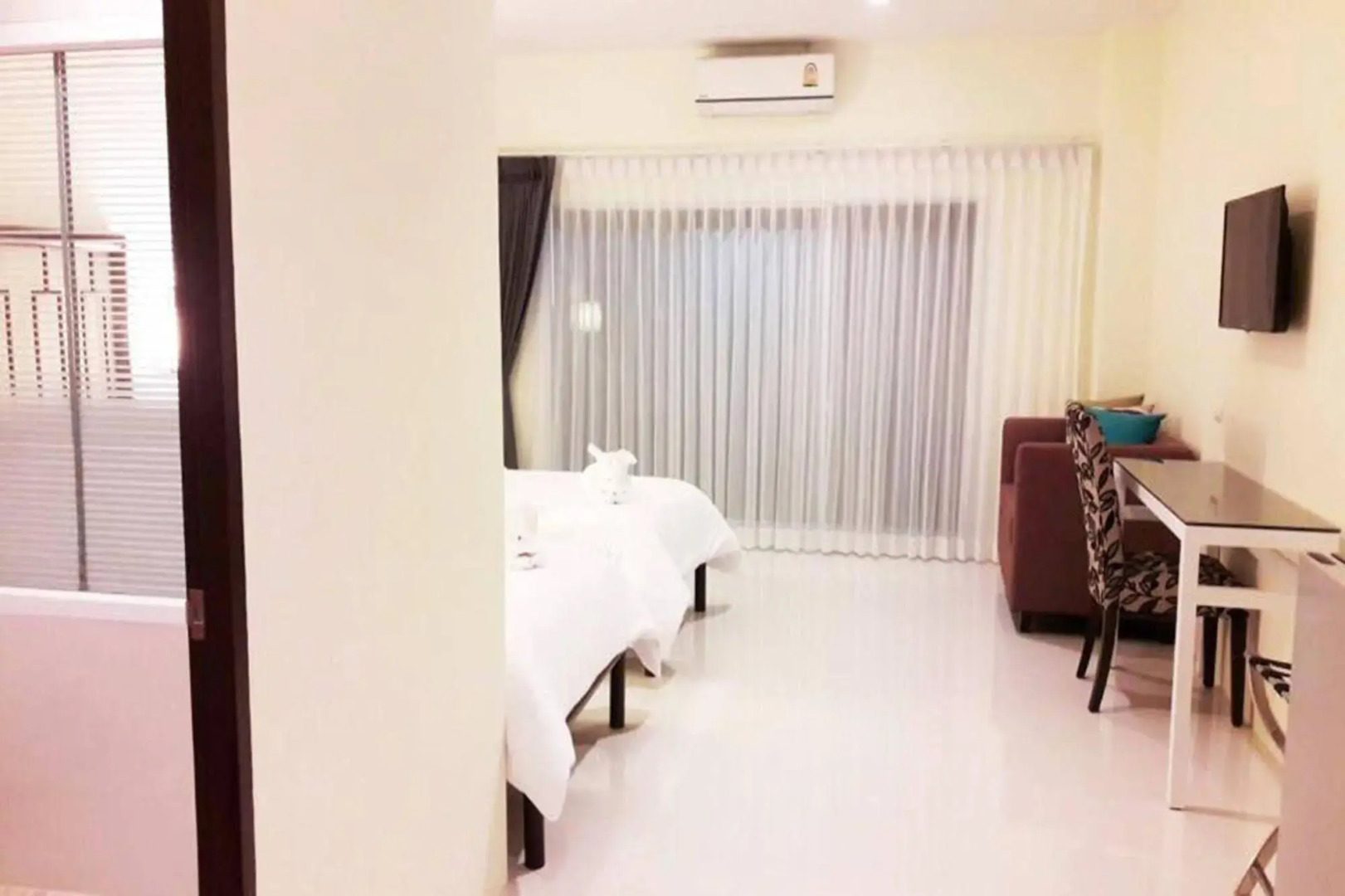 Southgate Residence Hotel