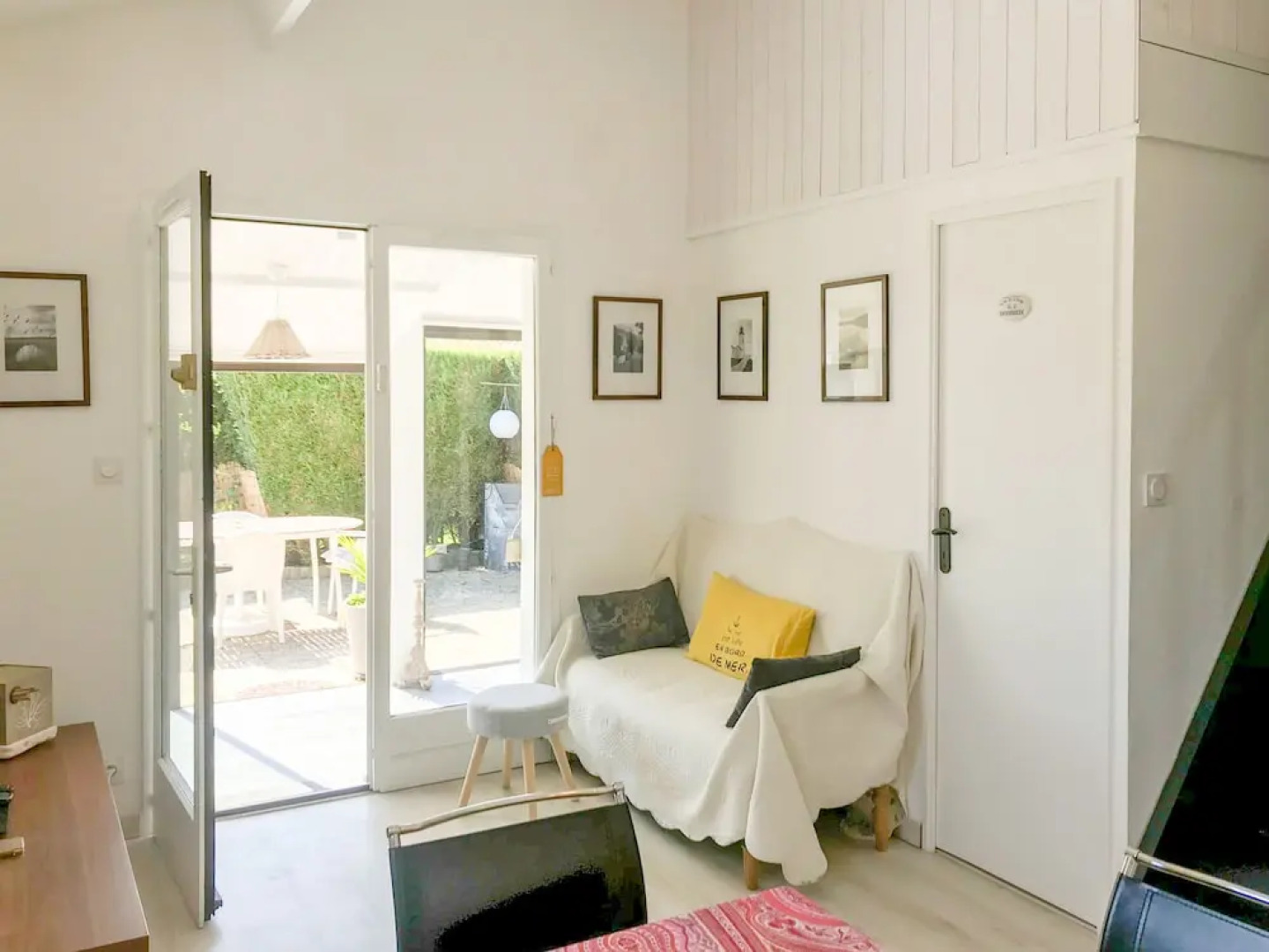 Petite Maison Avec Piscine