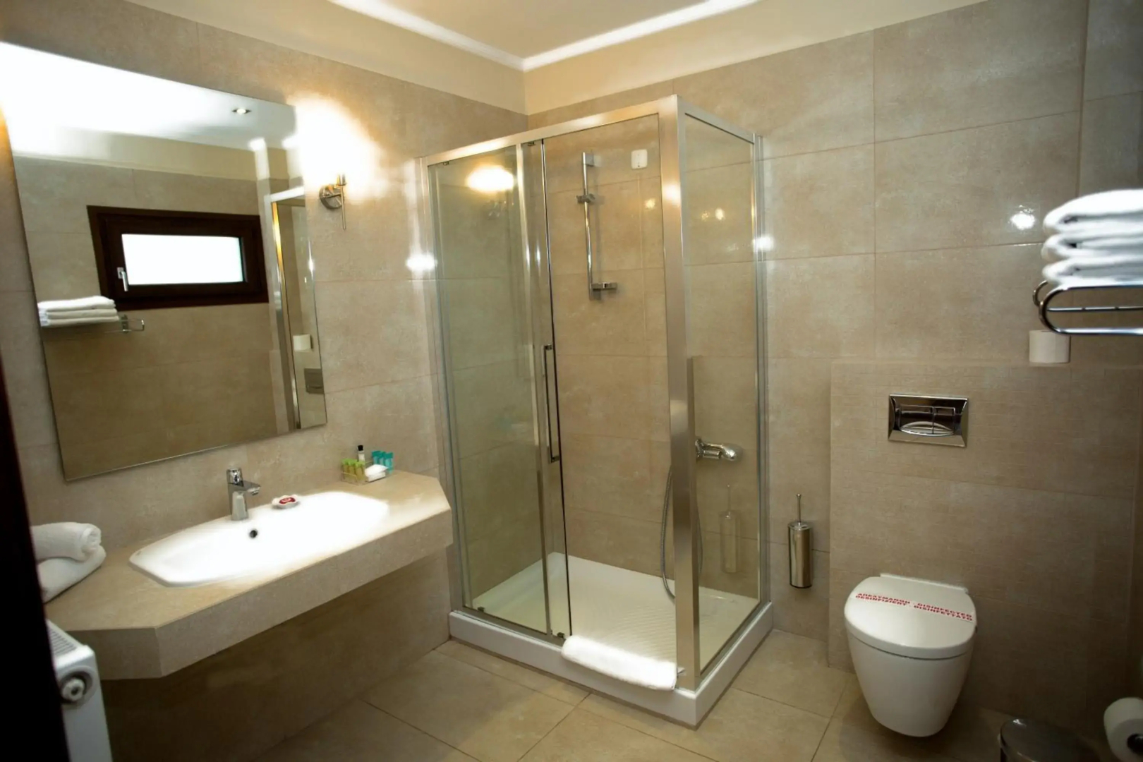Enastron View Hotel