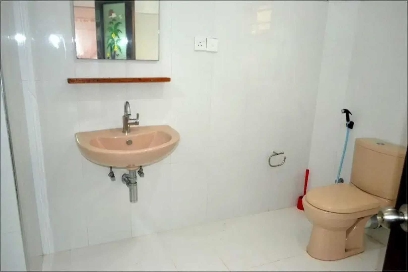 Villasiri and Leon Beach Paradise