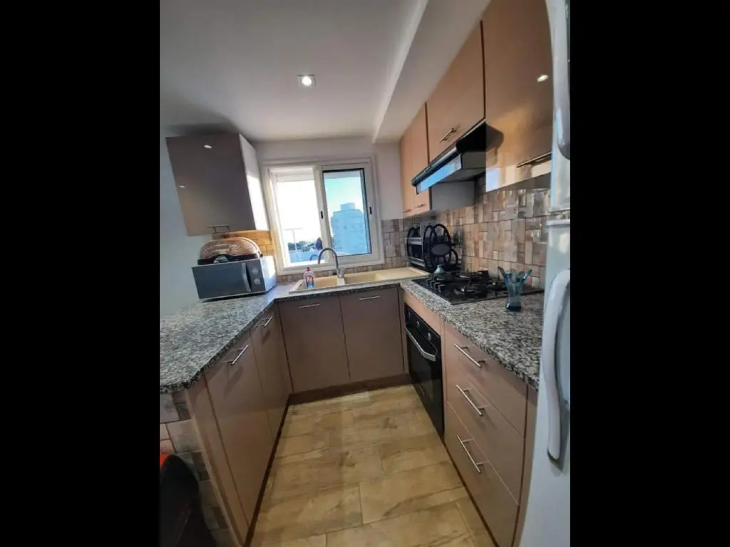 Jasmine Studio coquette