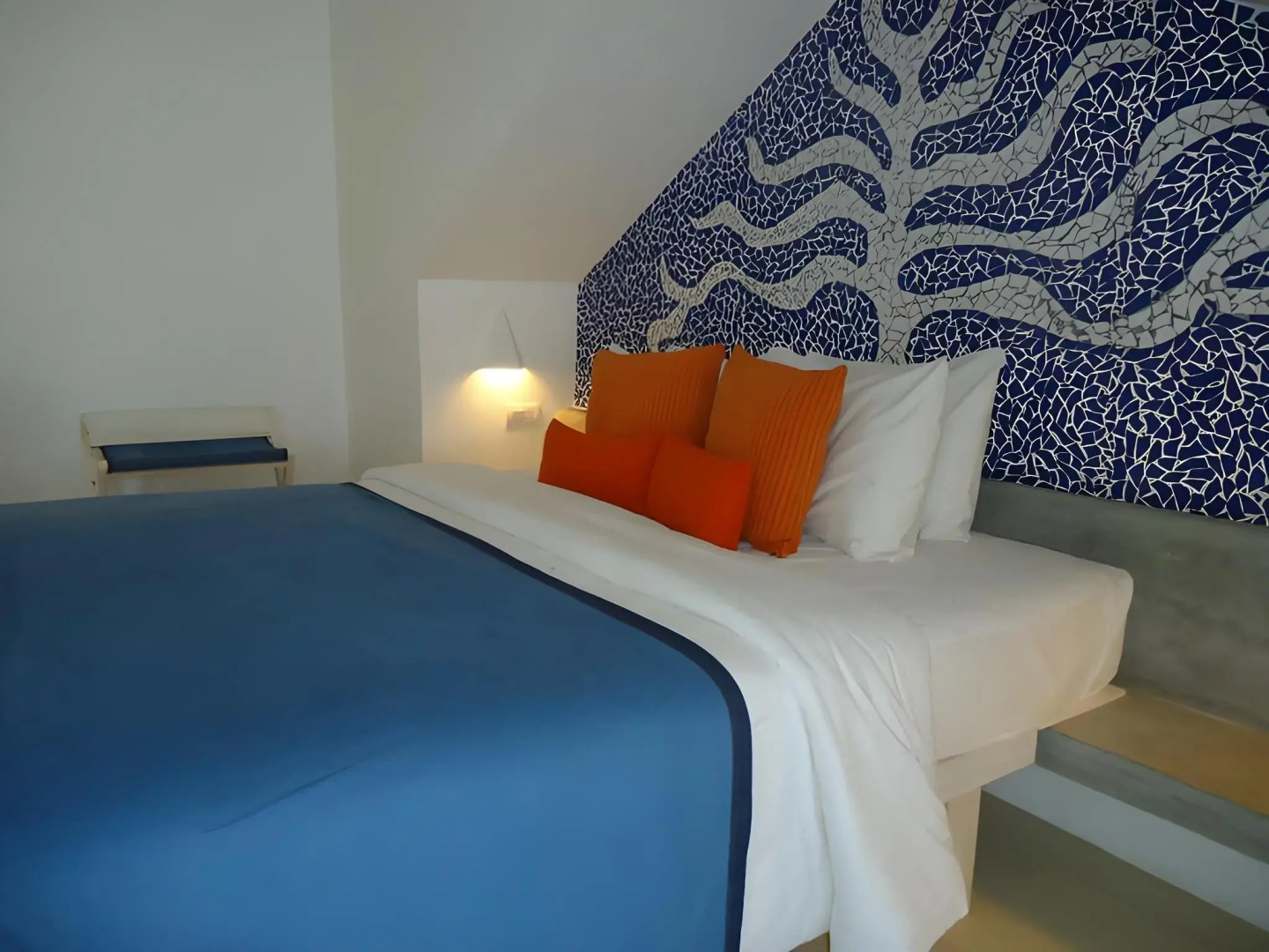 Trinco Blu by Cinnamon