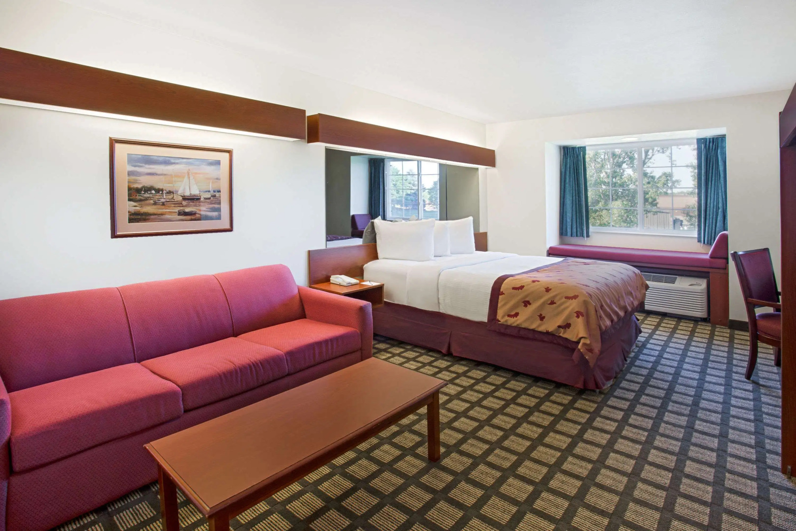 Microtel Inn & Suites by Wyndham Holland