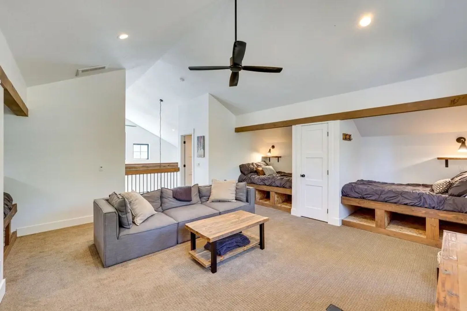 Cozy Cabin Nestled at the Base of Tamarack Resort!
