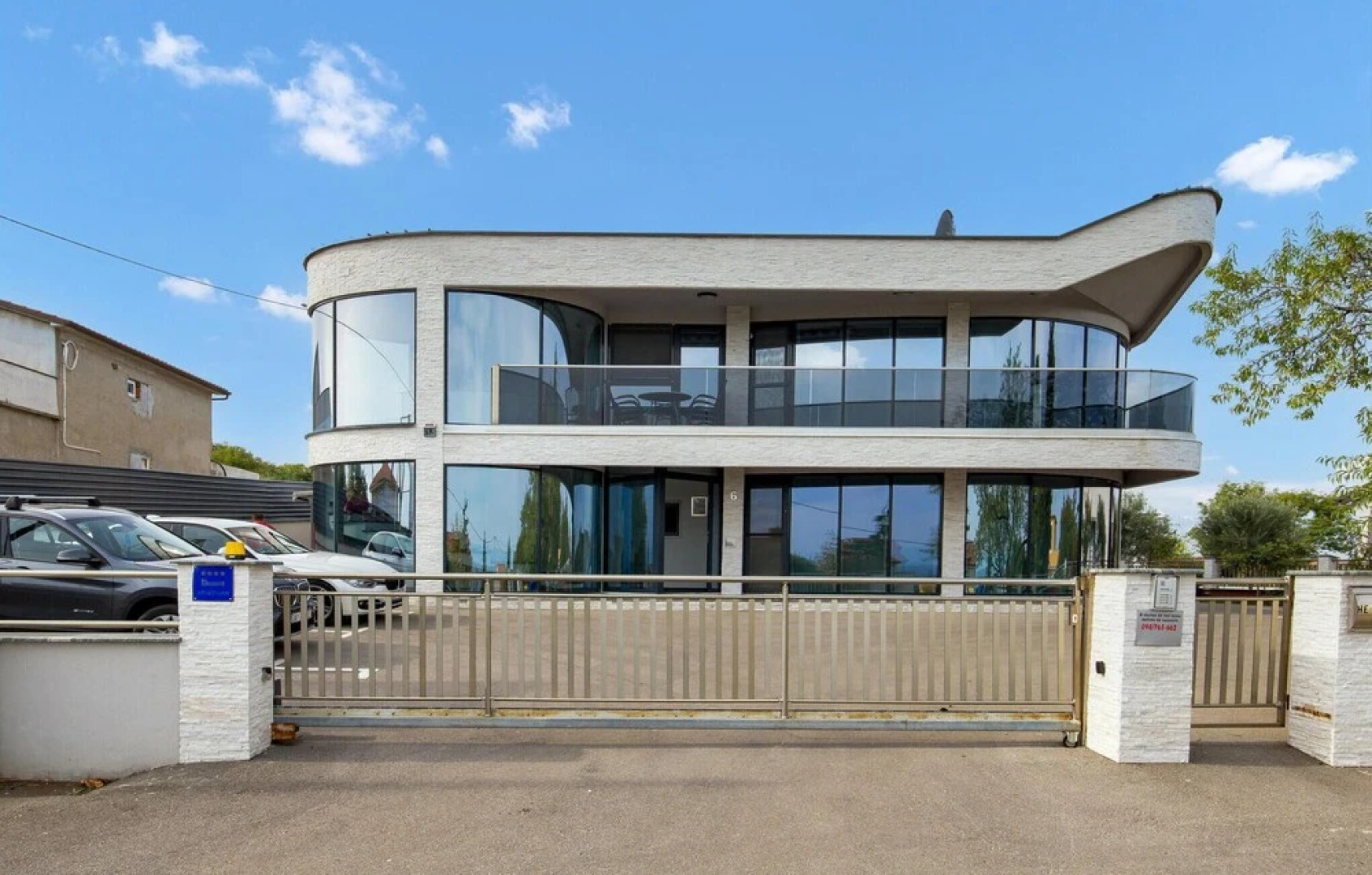 Beautiful Home in Vrh With Wifi and 1 Bedrooms