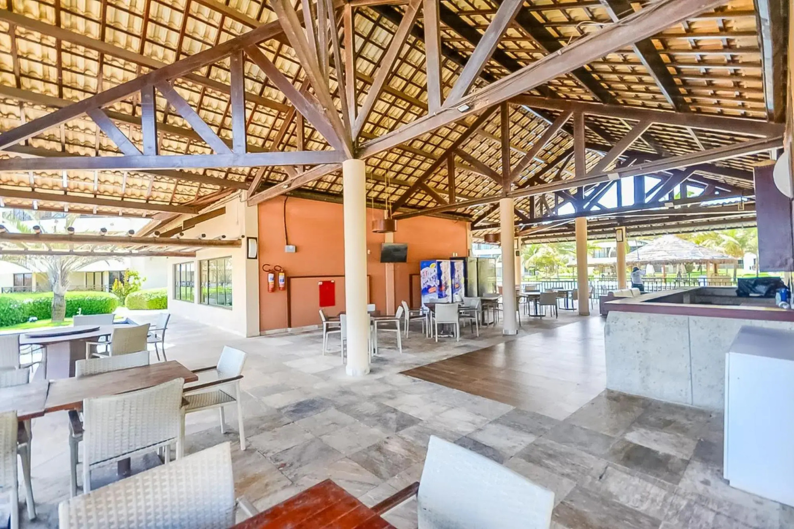 Beach Place Resort Bangalo 12