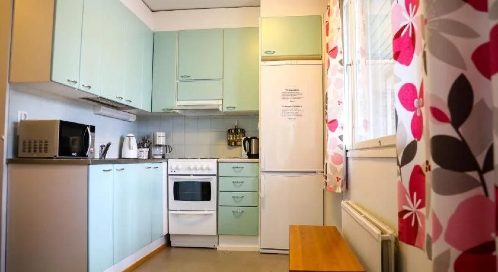 Summer Hotel Malakias