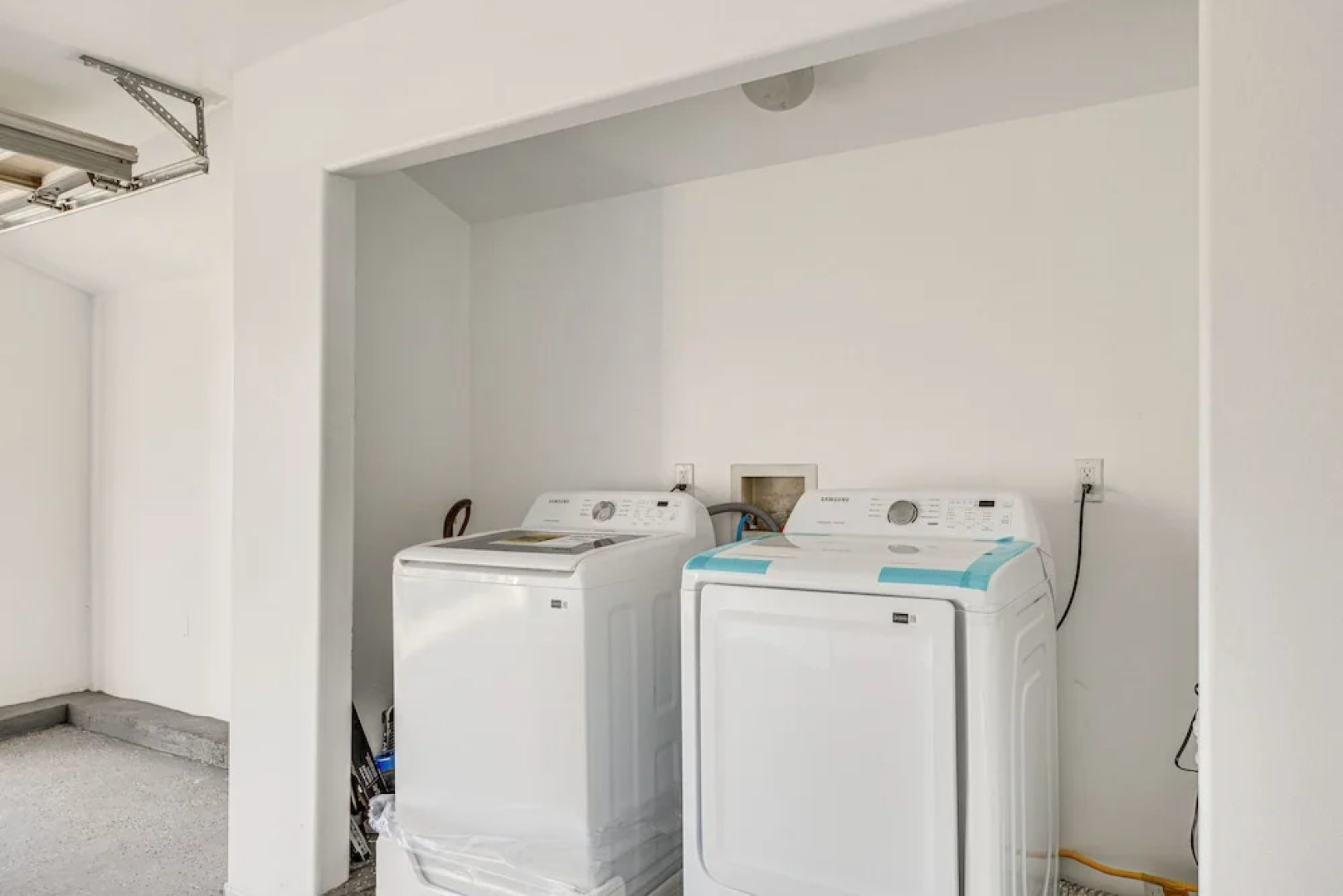 South Central Los Angeles Home w/ Patio