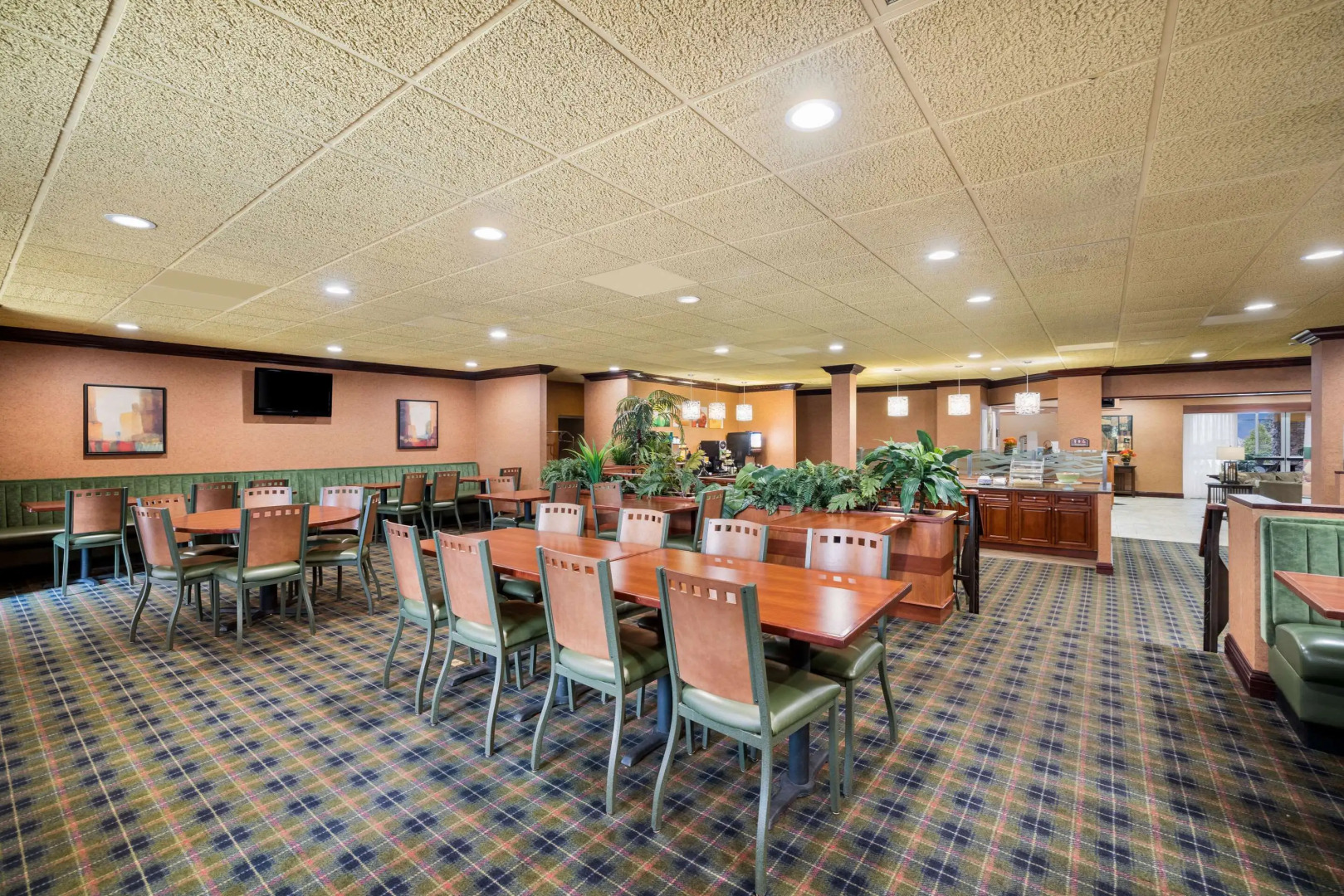 Quality Inn & Suites Syracuse Fairgrounds